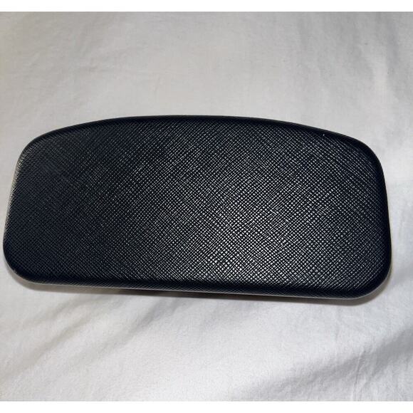 SALVATORE FERRAGAMO CROSSHATCH LEATHER SUNGLASSES CASE BLACK - Picture 9 of 9